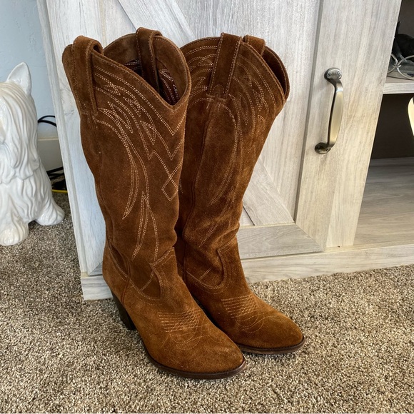 Frye Shoes - Frye's Ilana pull-on brown suede cowboy western cowgirl boots 7